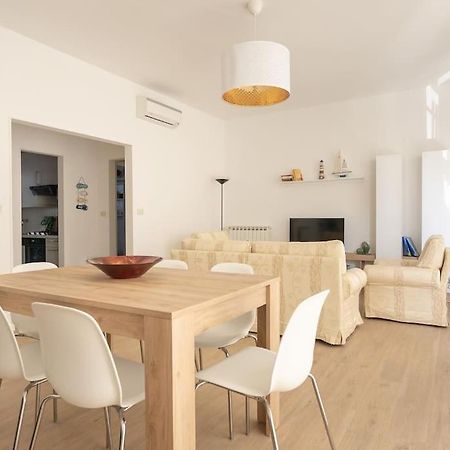 Appartamento Viareggio Centro Buitenkant foto